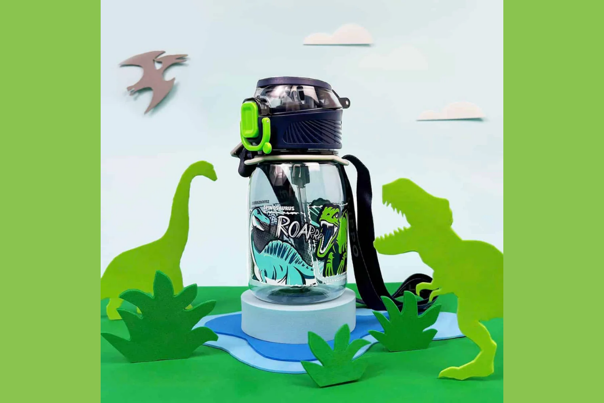 Bình nước khủng long 450ml chống tràn cho bé tiện lợi