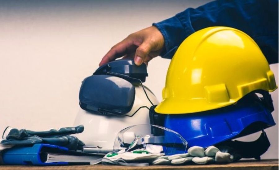 Mũ bảo hộ có bắt buộc không theo quy định